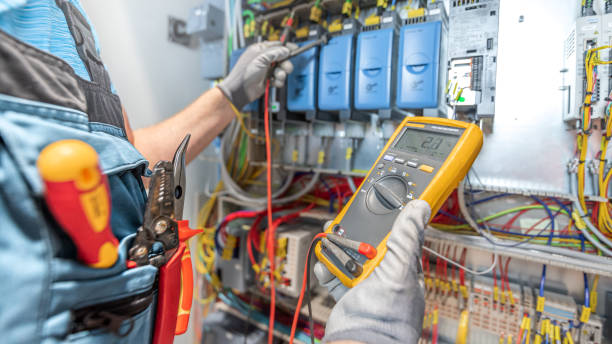 Best Affordable Electrician  in Shelton, CT